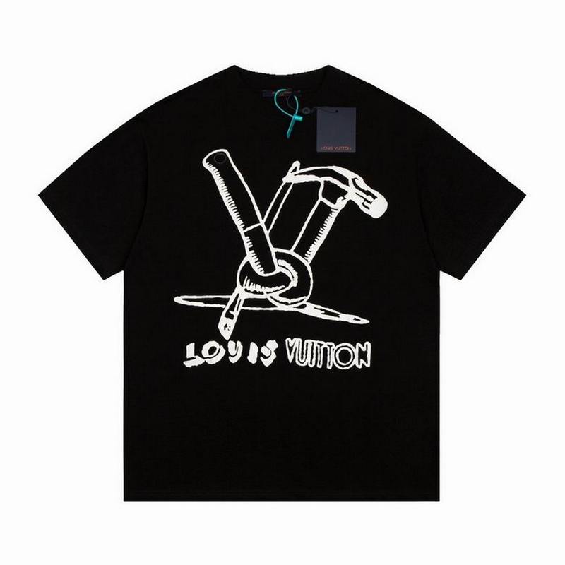 Louis Vuitton Men's T-shirts 178